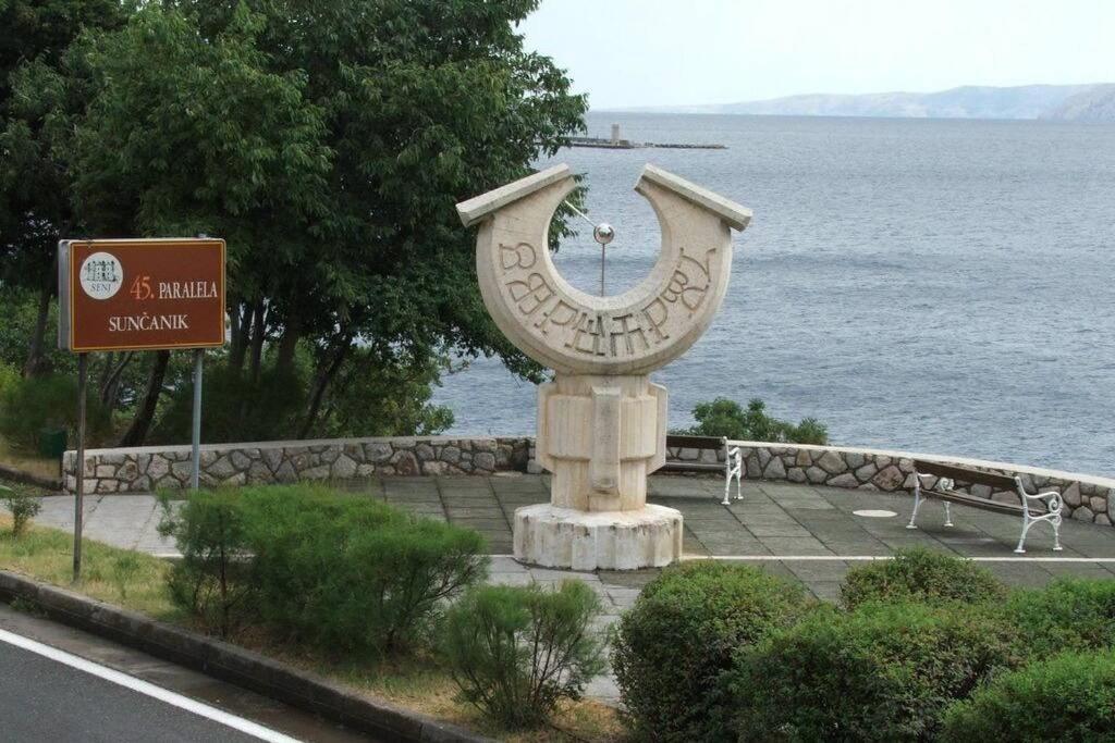 Apartman Kadic Senj Senj  Buitenkant foto