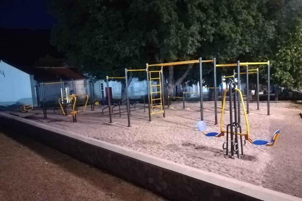 Apartman Kadic Senj Senj  Buitenkant foto